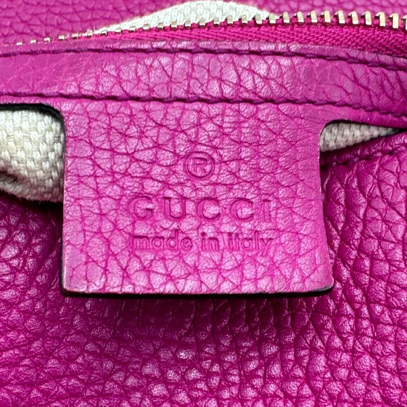Auth Gucci Medium Fuchsia Leather Soho Crossbody Shoulder Bag Preloved Clutch - Picture 14 of 16